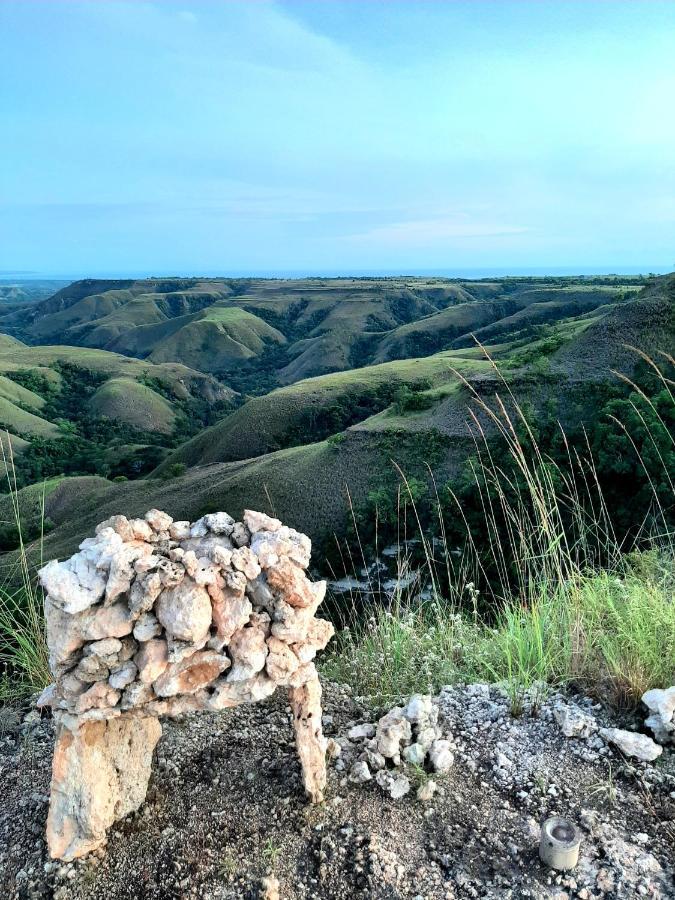 Hotel Hars Garden Sumba Waingapu Exterior foto